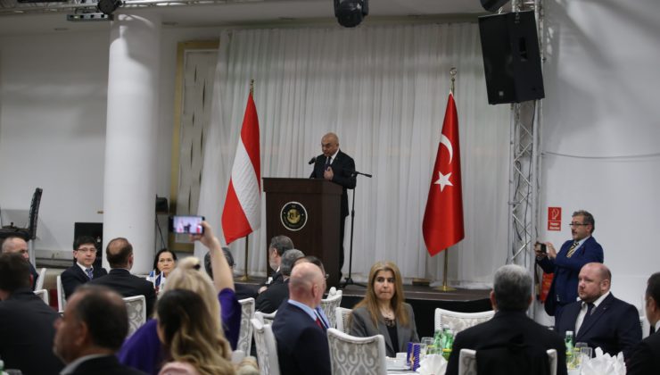 Türkiye’nin Viyana Büyükelçiliği’nce iftar programı düzenlendi