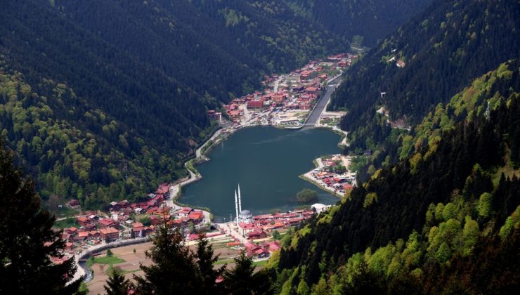 Turizm sezonunu erken açan Trabzon’da otel rezervasyonlarında yoğunluk yaşanıyor